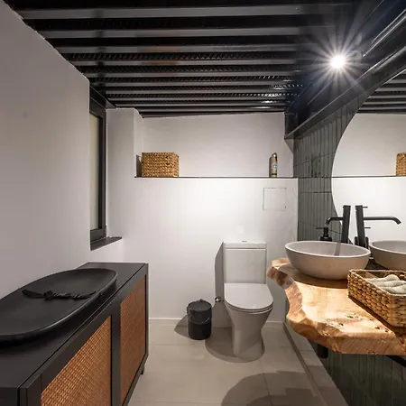 The Bear And Ween Отель