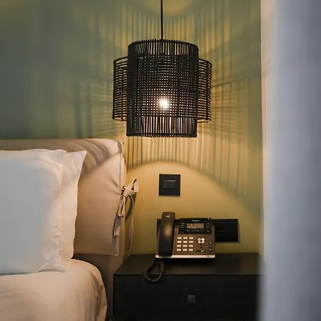 The Bear And Ween Сент Джулианс