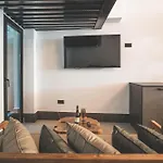 Hotel The Bear And Ween