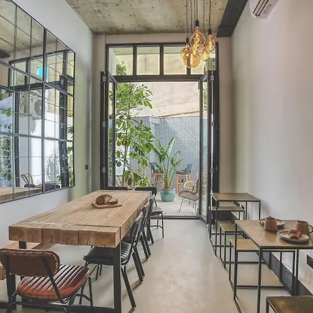 The Bear And Ween * San Ġiljan