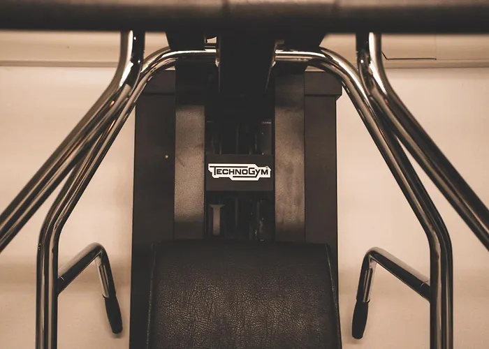 Отель The Bear And Ween Сент Джулианс