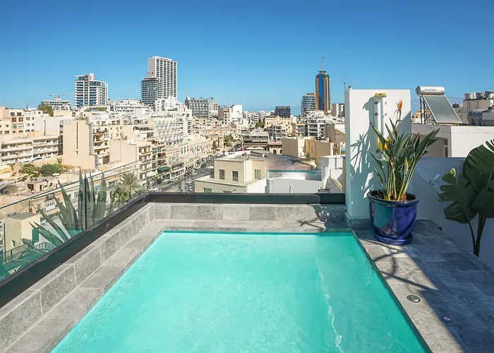 Отель The Bear And Ween Сент Джулианс