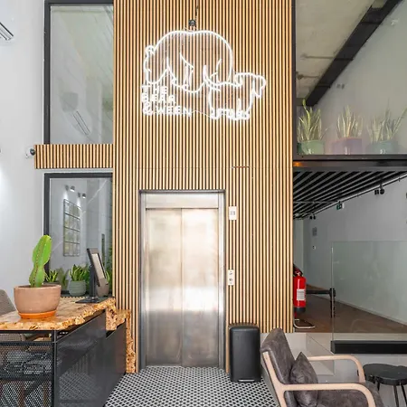 The Bear And Ween Hotel